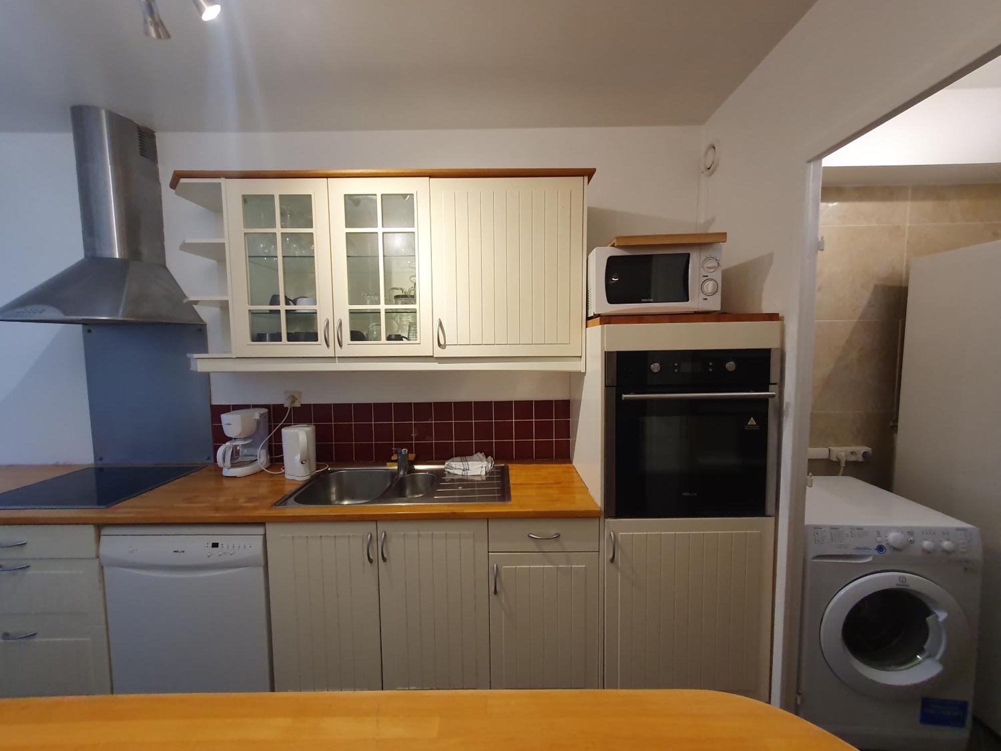 Apartament F3 Avec Balcon 5 Min Gare Sqy Et Parking Gratuit Guyancourt Zewnętrze zdjęcie